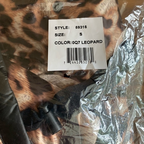 NWT! Sam Edelman Leopard Print Puffer Jacket. Size Small. - Picture 7 of 8